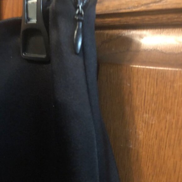 JS Collection Black Skirt size 6P - Picture 3 of 4